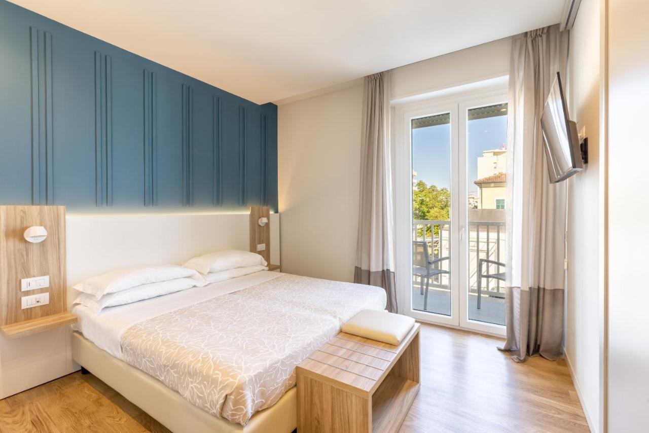 Hotel Gemma Риччоне Экстерьер фото