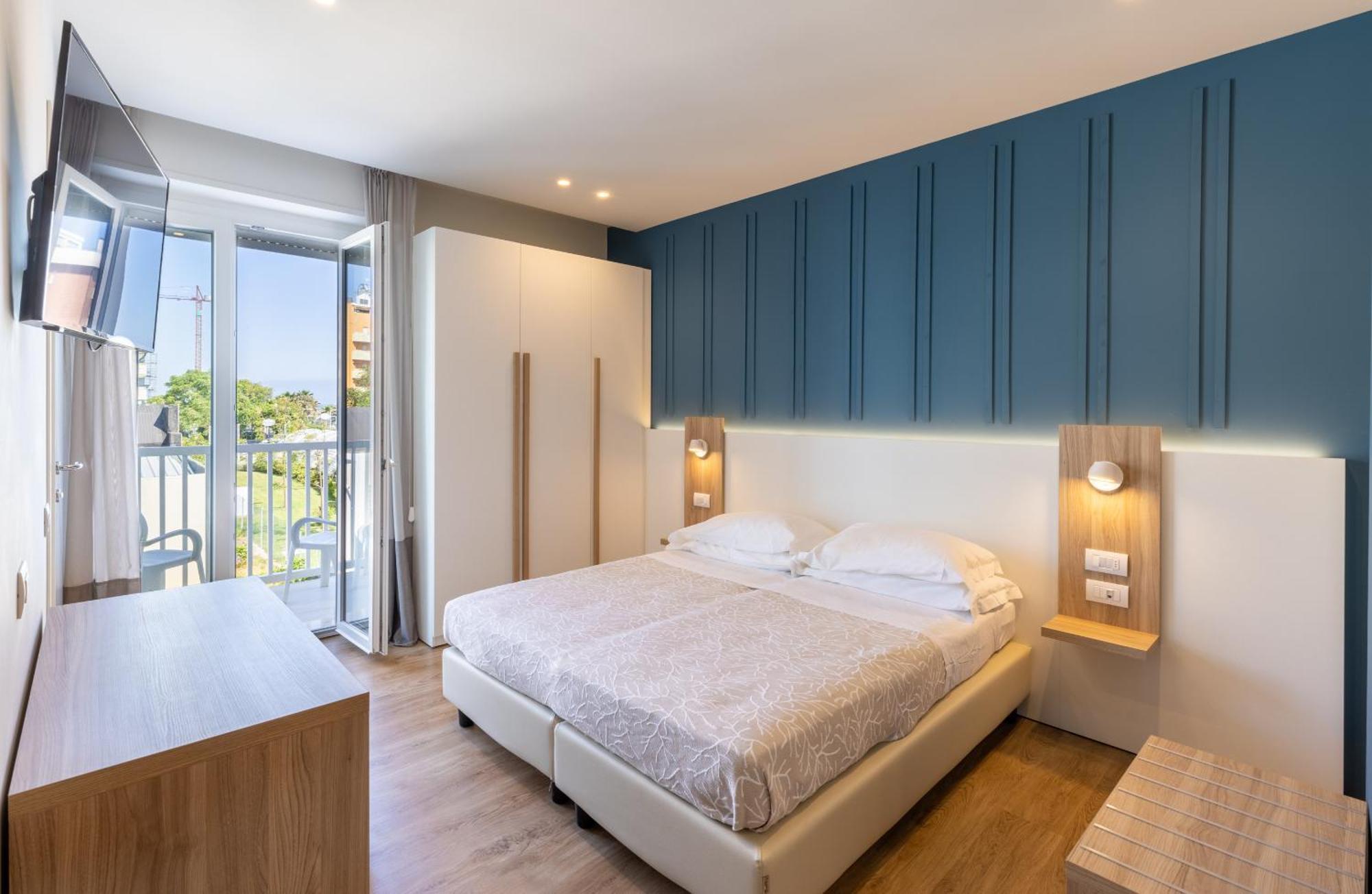 Hotel Gemma Риччоне Экстерьер фото