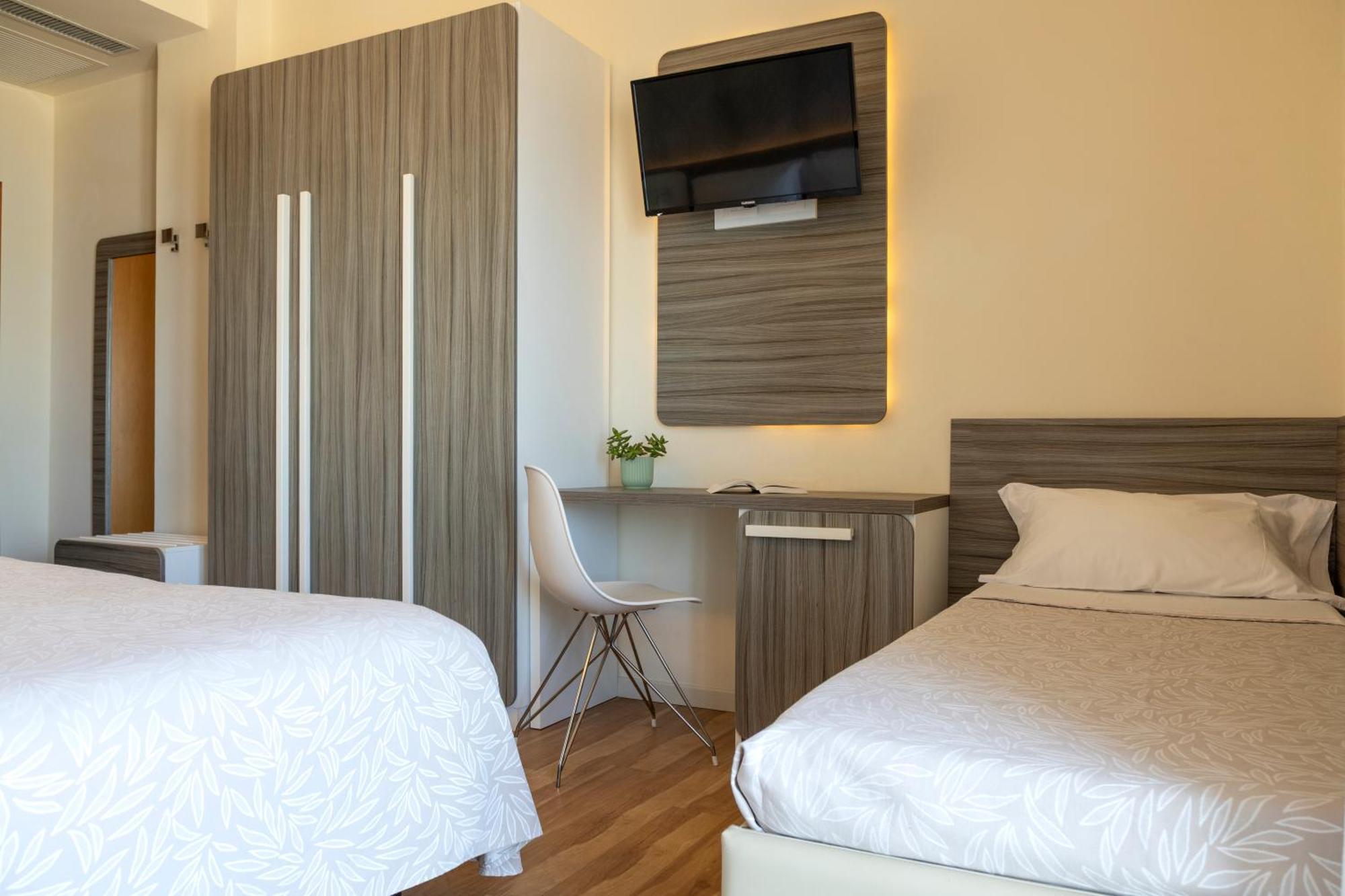Hotel Gemma Риччоне Экстерьер фото