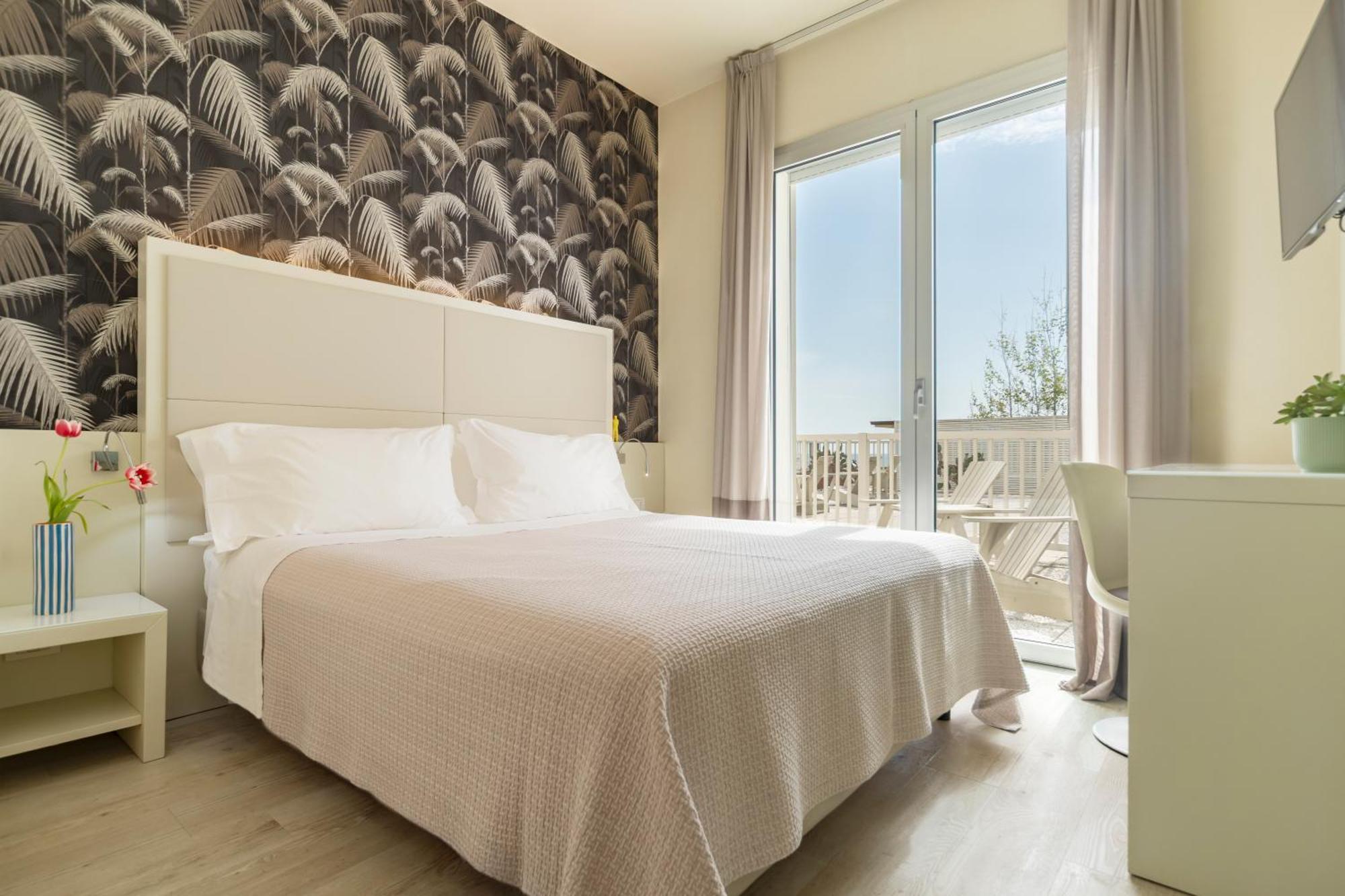 Hotel Gemma Риччоне Экстерьер фото