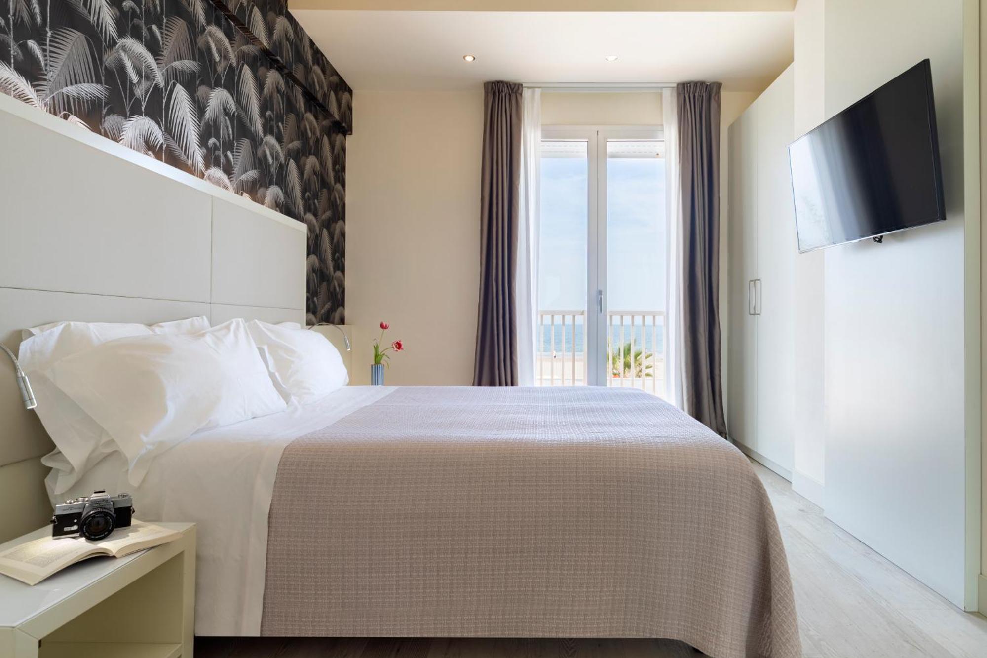 Hotel Gemma Риччоне Экстерьер фото