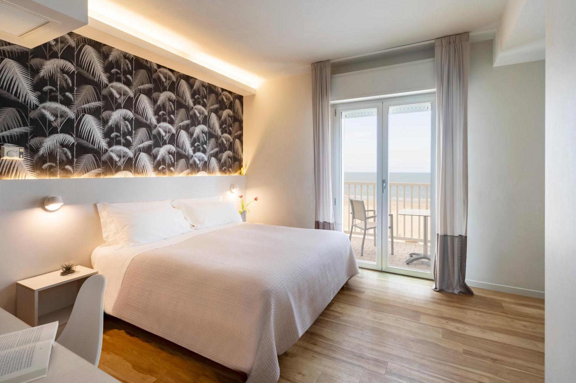 Hotel Gemma Риччоне Экстерьер фото